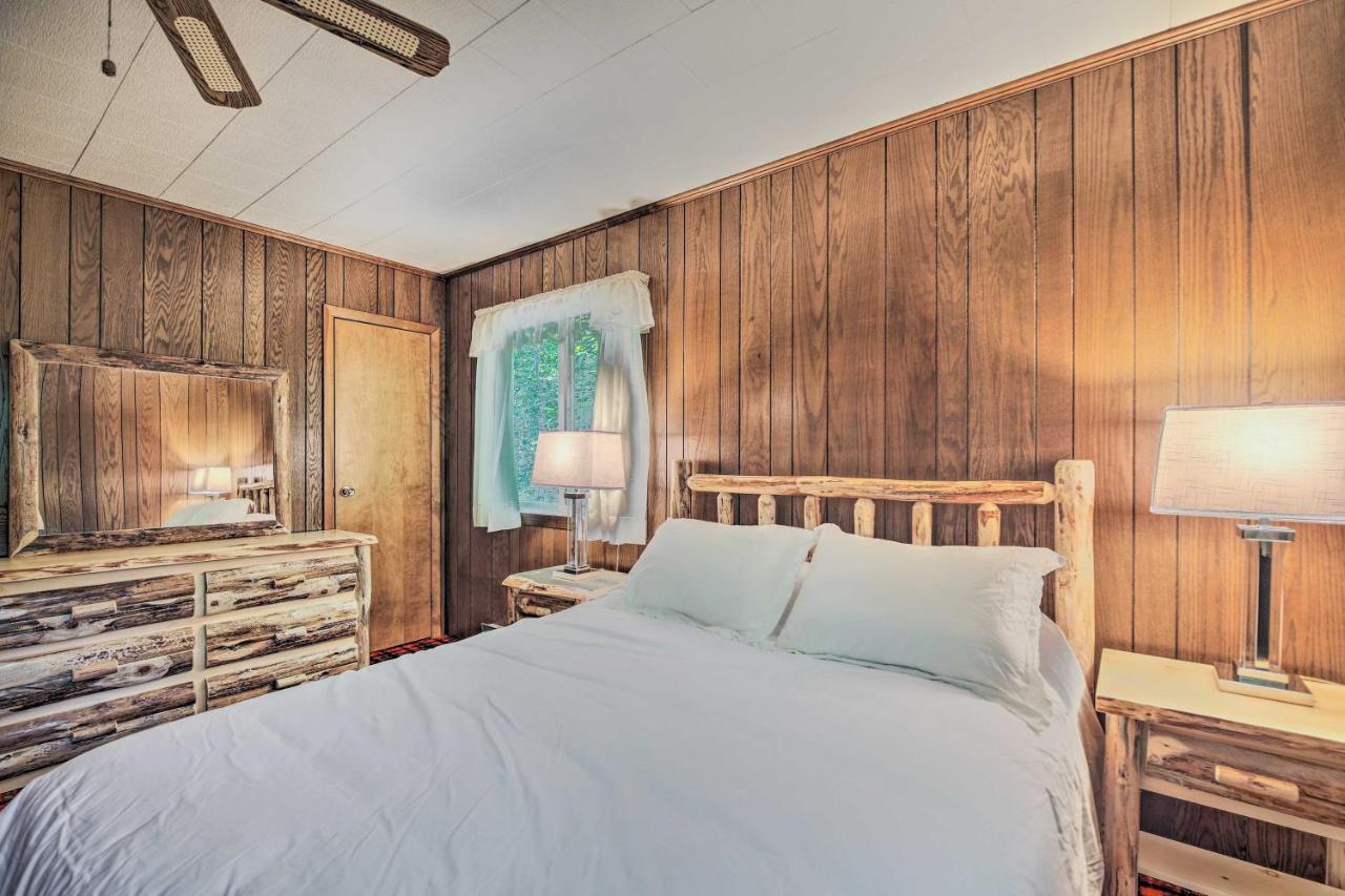 Cozy Adirondacks Cabin Walk To Lake Eaton! Jay Exteriér fotografie