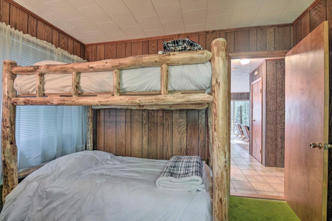 Cozy Adirondacks Cabin Walk To Lake Eaton! Jay Exteriér fotografie